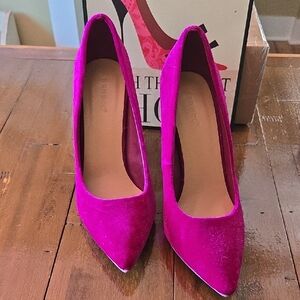 BAMBOO Fuchsia Heels